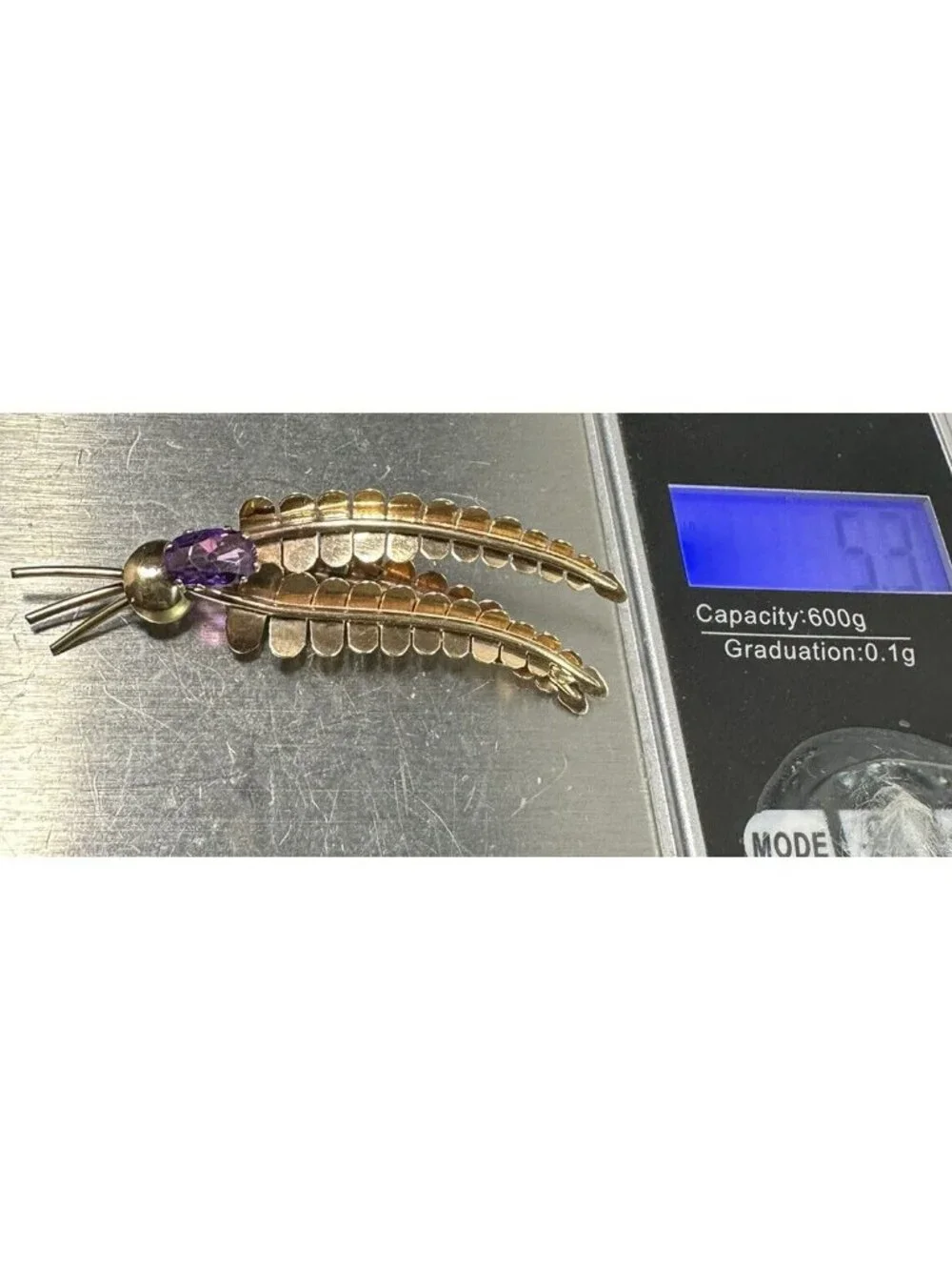 Unbranded brooch excellent